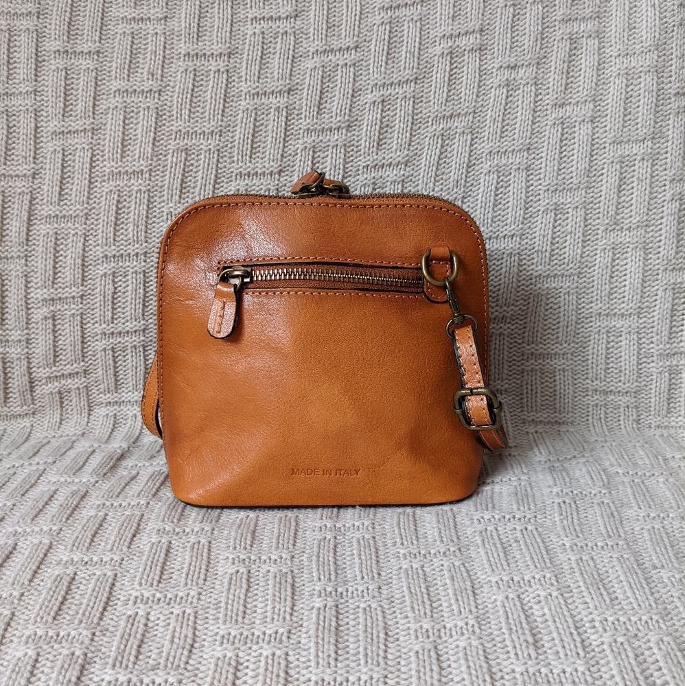 SOLD - Pratesi Firenze Crossbody Bag - EUC - Picture 5 of 16
